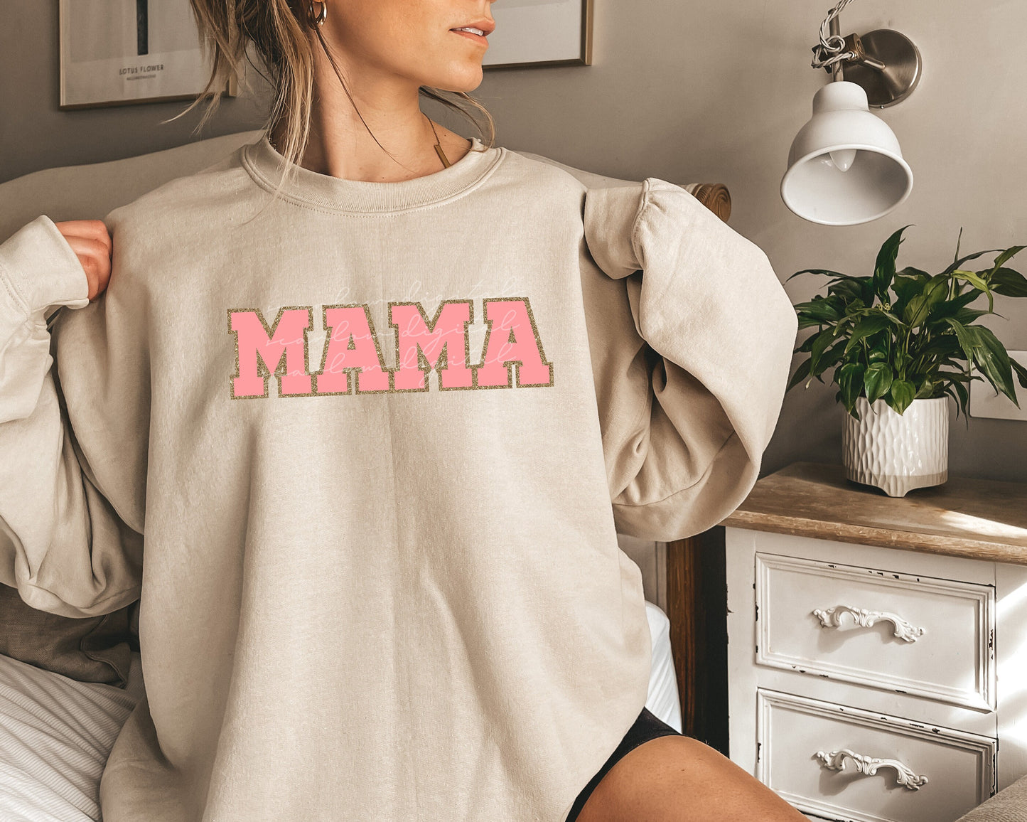 Mama Gold Glitter PNG sublimation design download, sublimation designs for moms, png mama design, png design for shirt, png sublimation